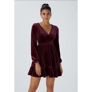 Halara Fairycore Long Sleeve Velvet Dress, fit to Flare, Tiered, V Neck, Large